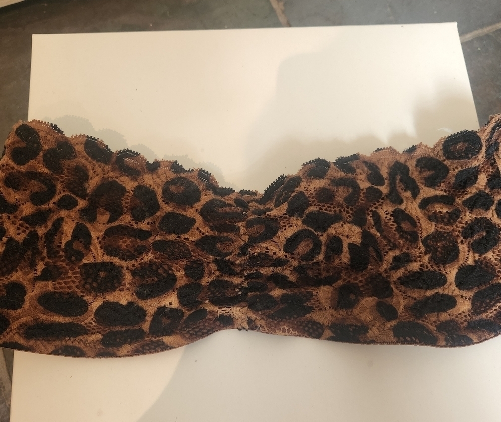 Rue 21 Tarea Cheetah Leopard Print Bandeau Bra - Size Small